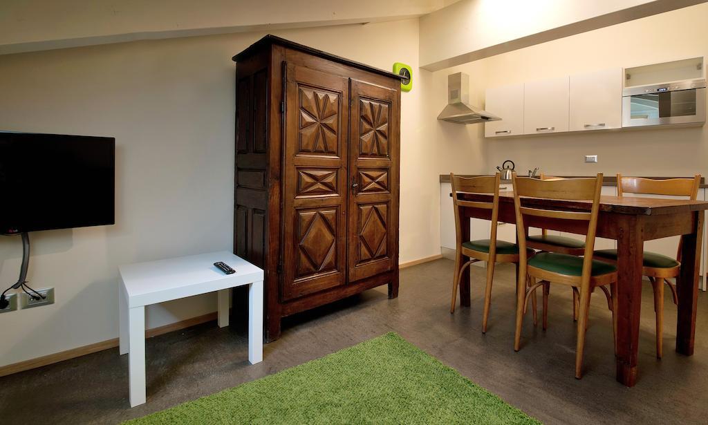 Apartements Coeur De Ville Aosta Szoba fotó