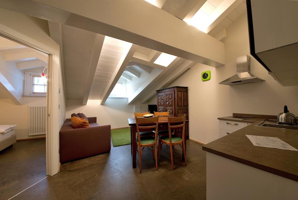Apartements Coeur De Ville Aosta Szoba fotó