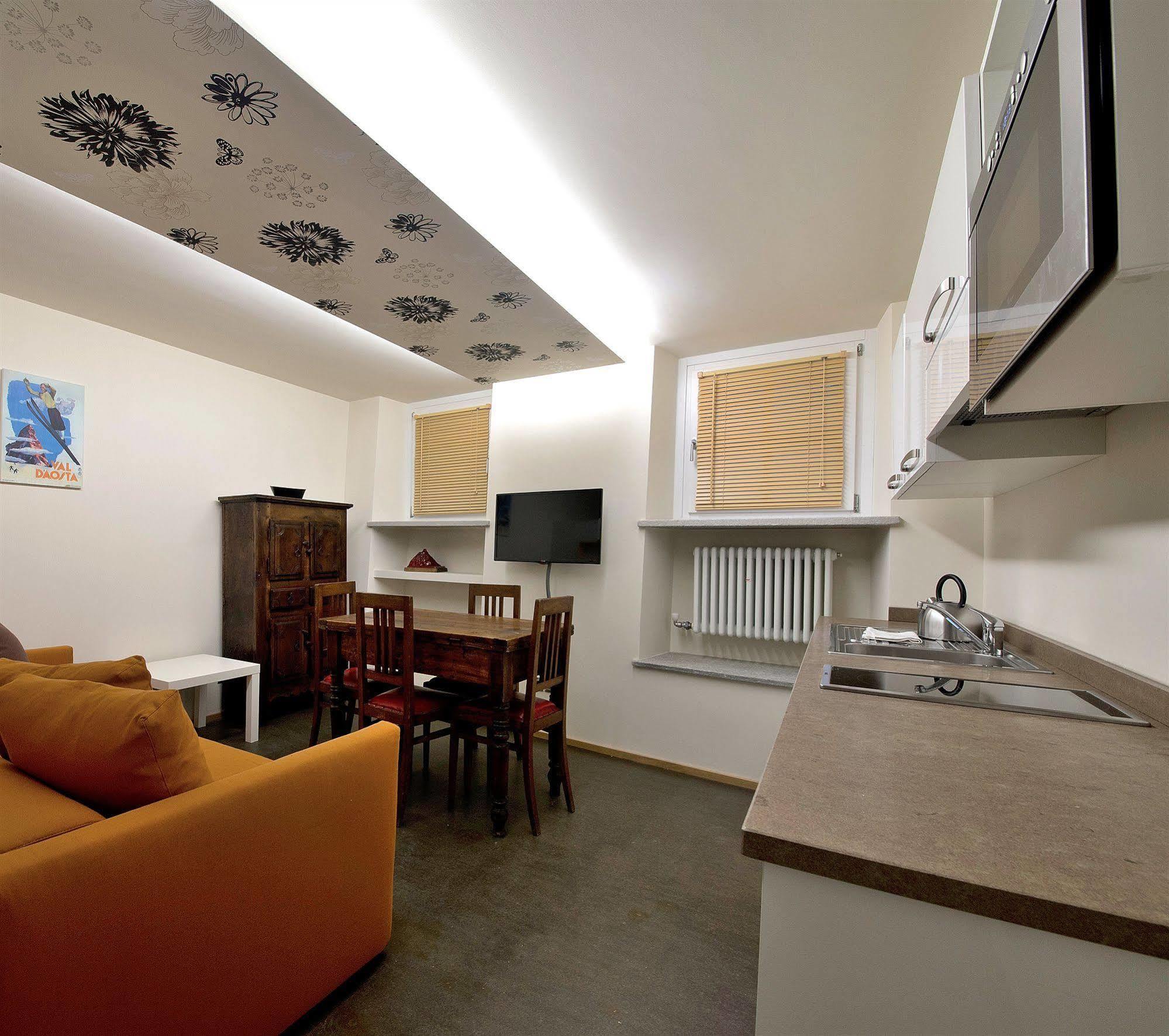 Apartements Coeur De Ville Aosta Kültér fotó